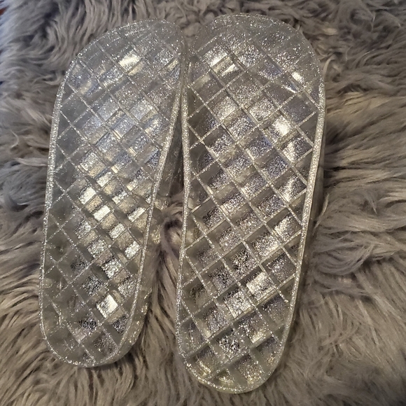 NWOT Sole Mates Glittery Jelly Slides - silver - Picture 3 of 4